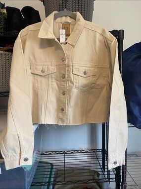Gap TALL Cream Cropped Denim Jacket